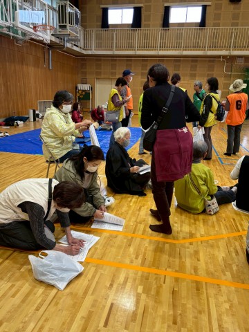 9BBDF998-83A1-4AA2-838A-838430E3AAAC-23